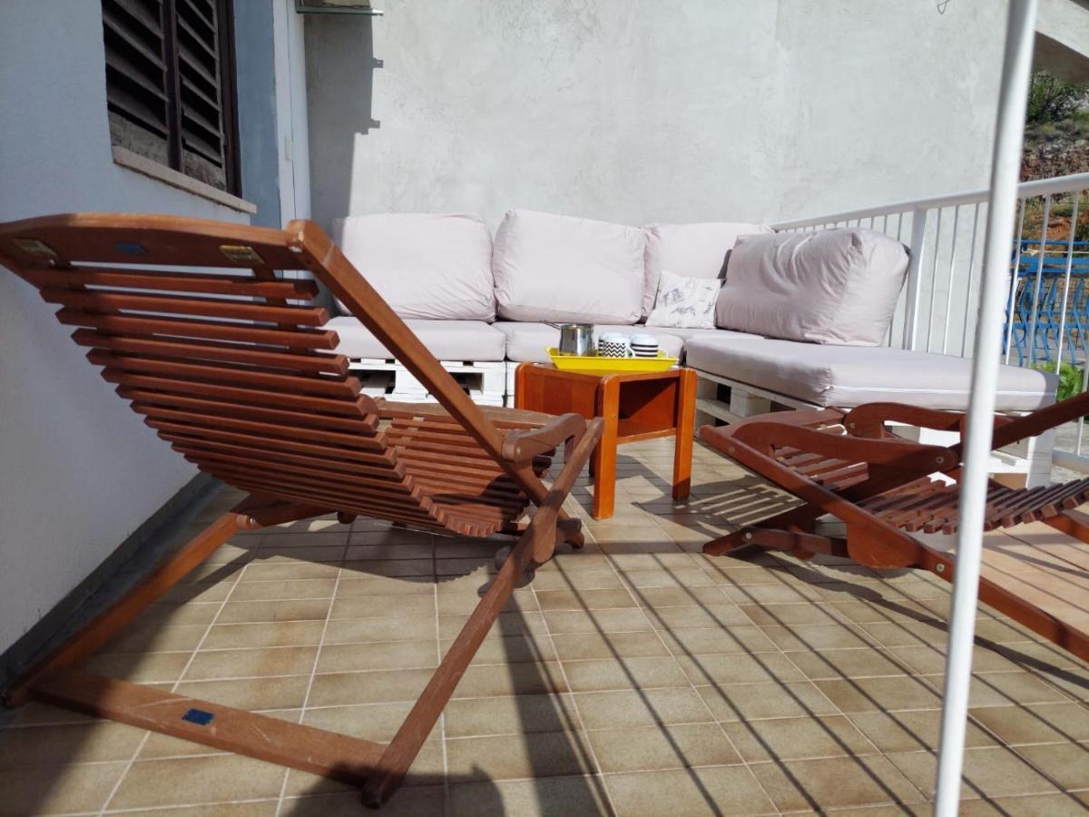 Apartment Galeb Lukovo Šugarje Exteriör bild